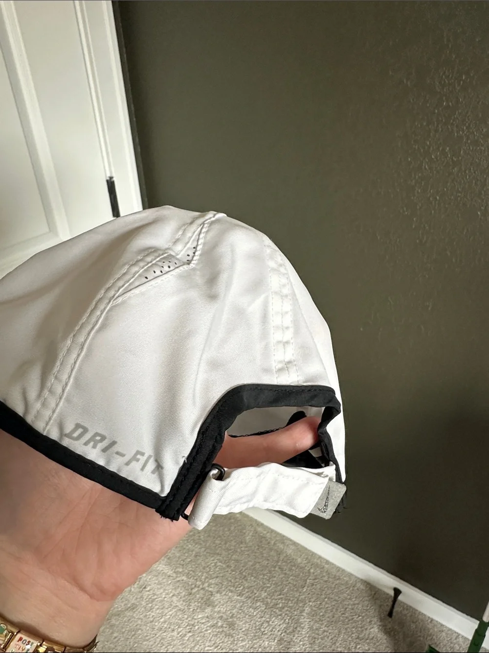 Nike White and Black Swoosh Athletic Cap